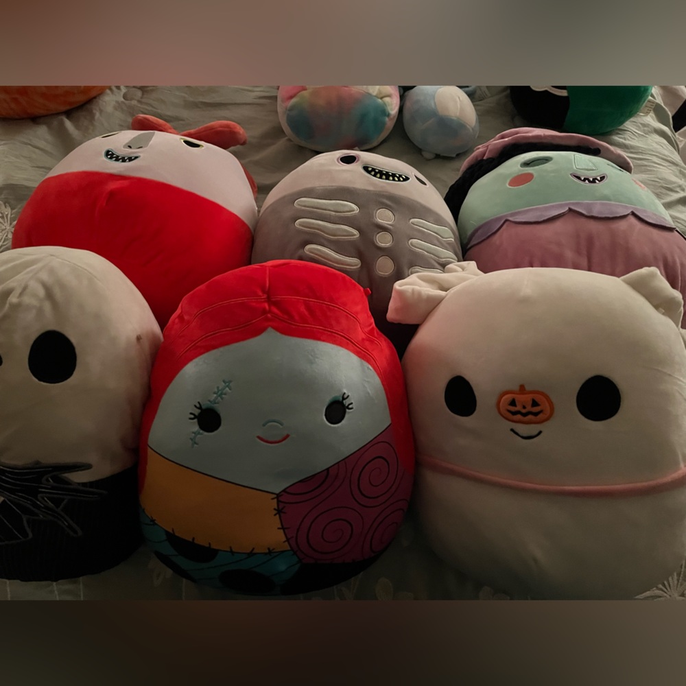 6 nightmare before Christmas squishmallows